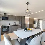 In With Swimming Pool Villa