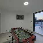 Villa In With Swimming Pool