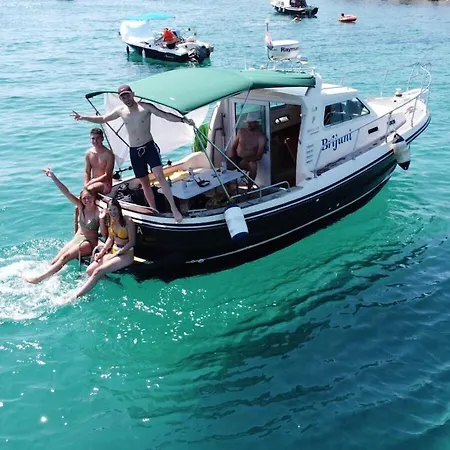 Willa In Pula With Swimming Pool Pula