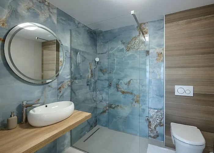 In With Swimming Pool Villa