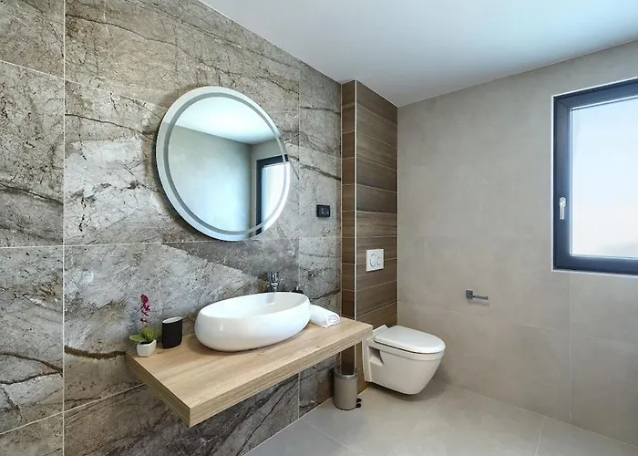 In With Swimming Pool Villa